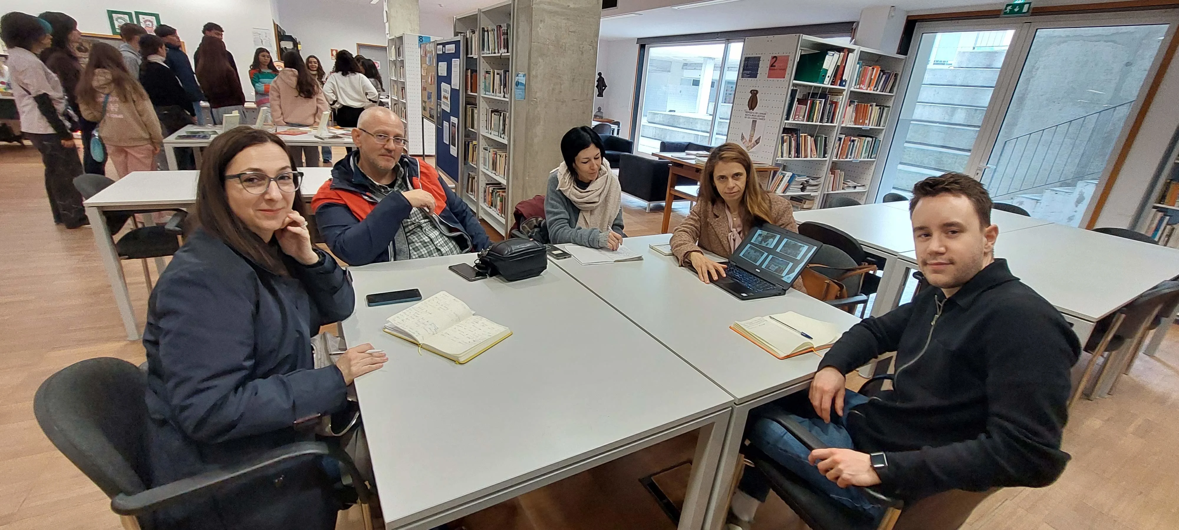 Галерия – снимка 5