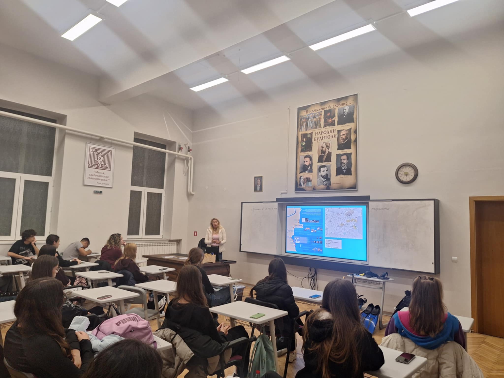 Un cours ouvert d’archéologie sous-marine a « plongé » les élèves de la NTG dans les secrets de la mer Noire.
