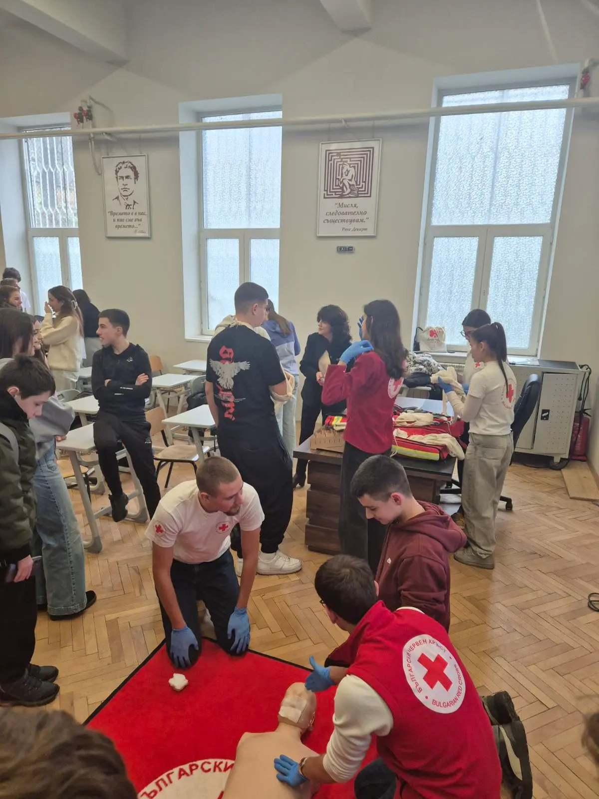 Обучение по първа долекарска помощ