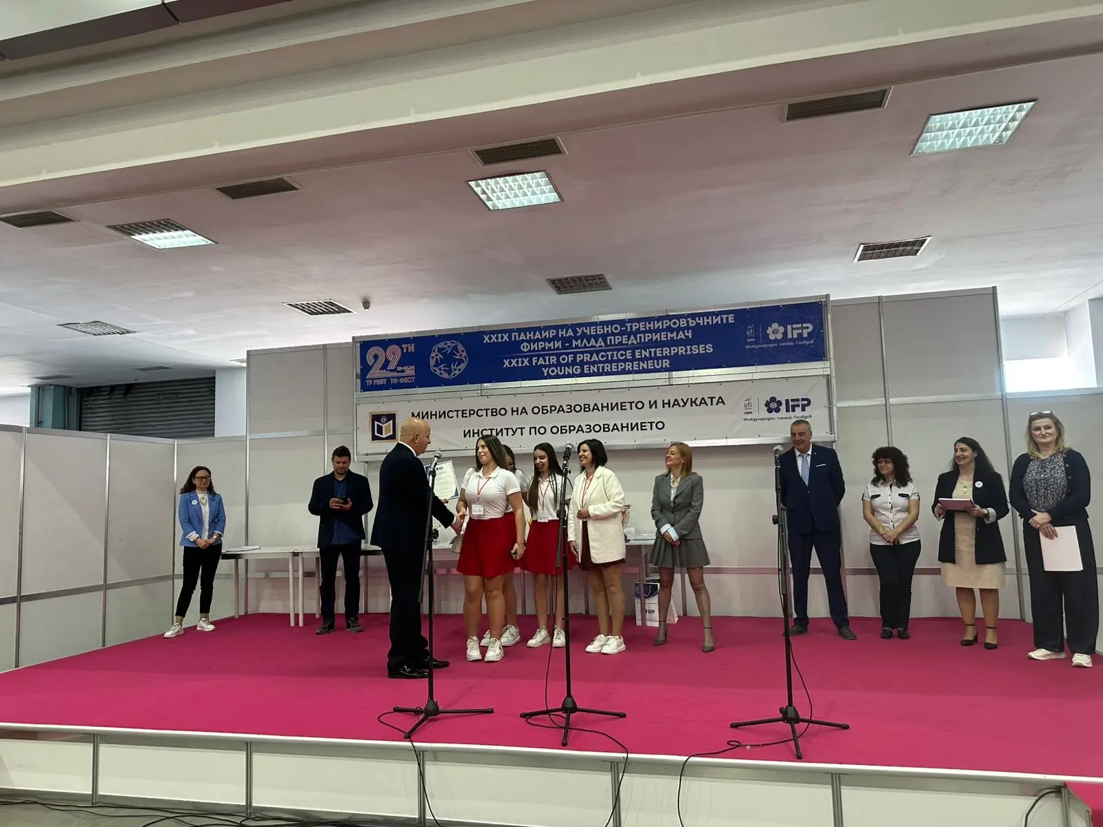 Галерия – снимка 3